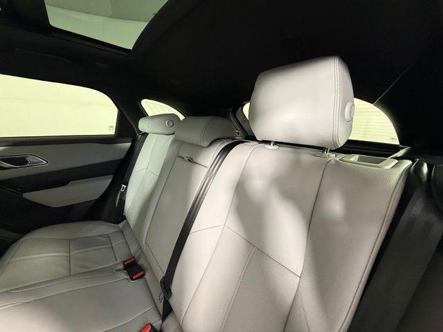 صورة مصغرة 28 لـ 2026 LAND Rover RANGE ROVER VELAR P250 SE R-DYNAMIC