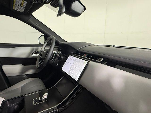 صورة مصغرة 32 لـ 2026 LAND Rover RANGE ROVER VELAR P250 SE R-DYNAMIC