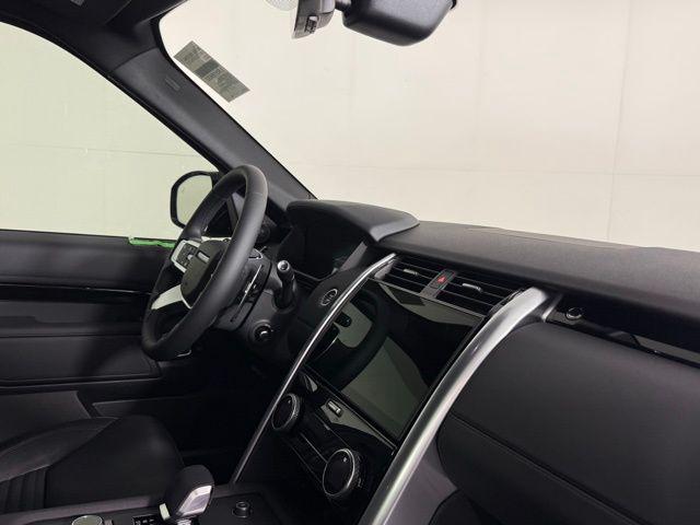 2025 LAND Rover DISCOVERY S — миниатюра 31