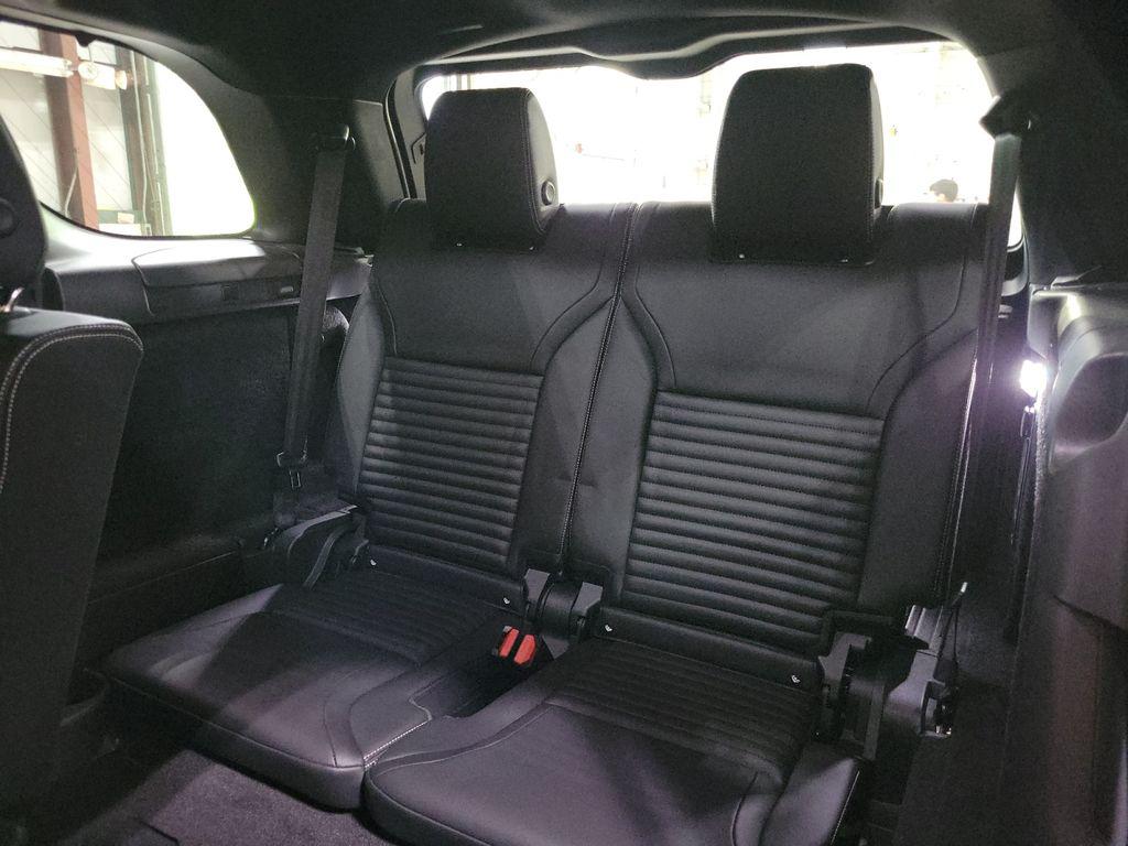 2026 LAND Rover DISCOVERY S — миниатюра 27
