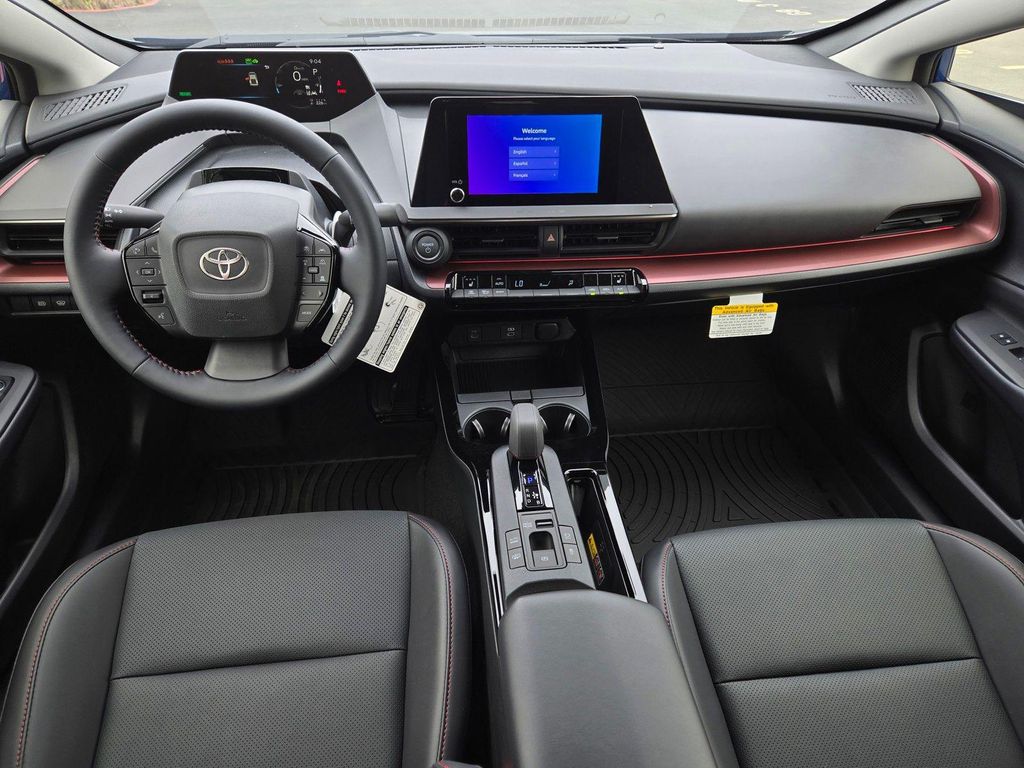 2026 Toyota PRIUS PLUG-IN HYBRID XSE — фото 10