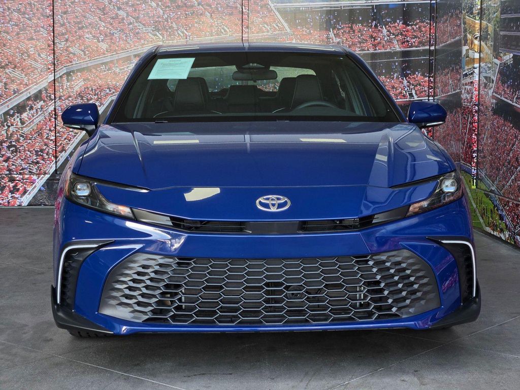 صورة 3 لـ 2026 Toyota CAMRY SE