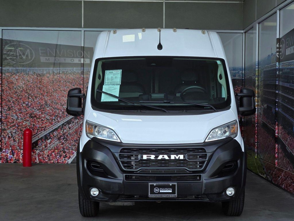 2025 RAM PROMASTER 2500 TRADESMAN — миниатюра 3
