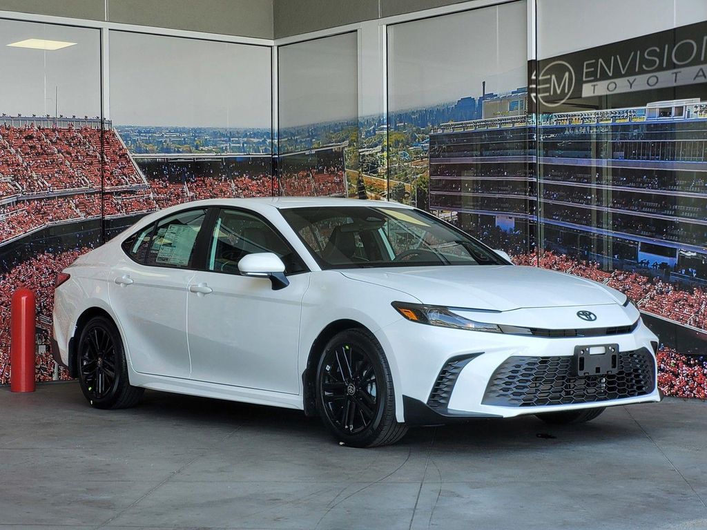 New 2025 Toyota Camry SE