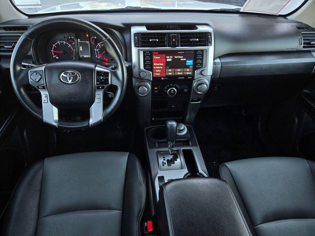 صورة مصغرة 11 لـ 2022 Toyota 4RUNNER SR5 PREMIUM