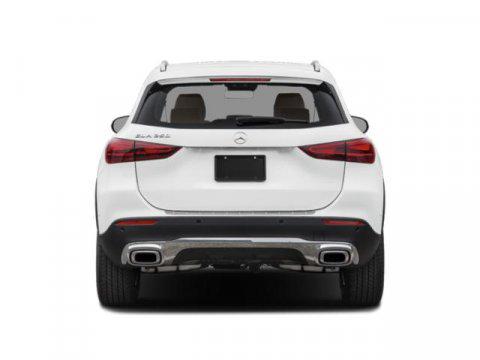 MERCEDES-BENZ GLA-CLASS - 8