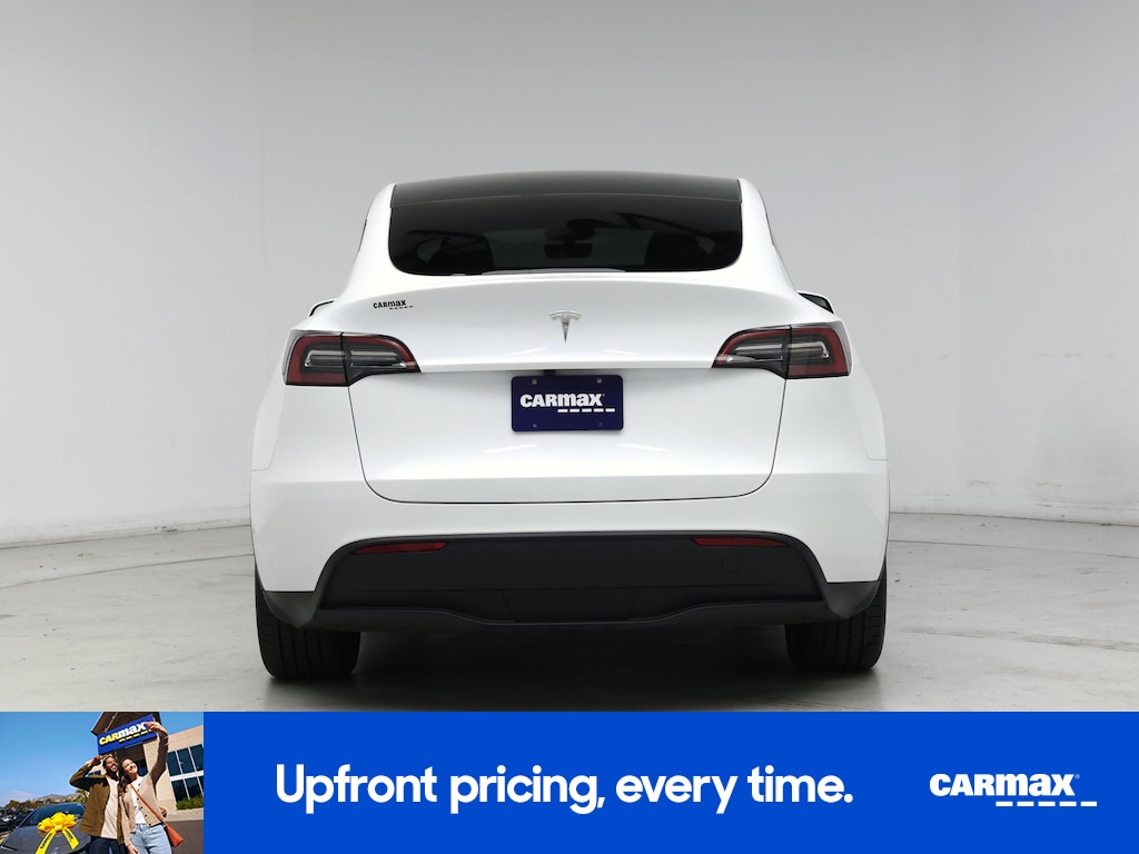 TESLA MODEL Y LONG RANGE - 7