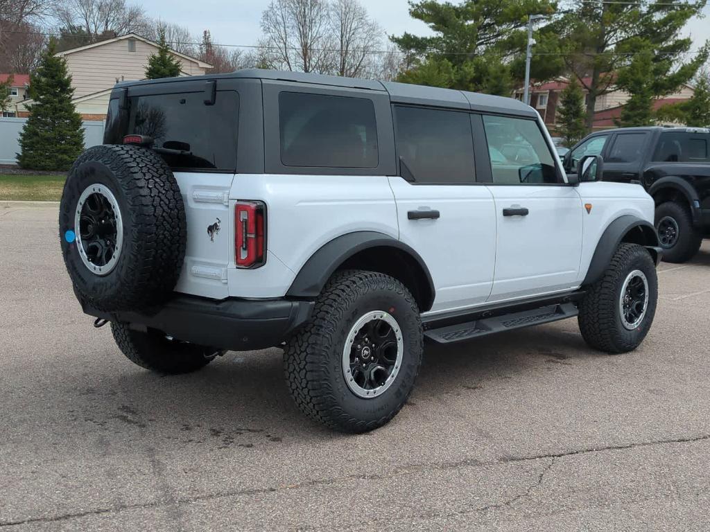 FORD BRONCO BADLANDS - 8