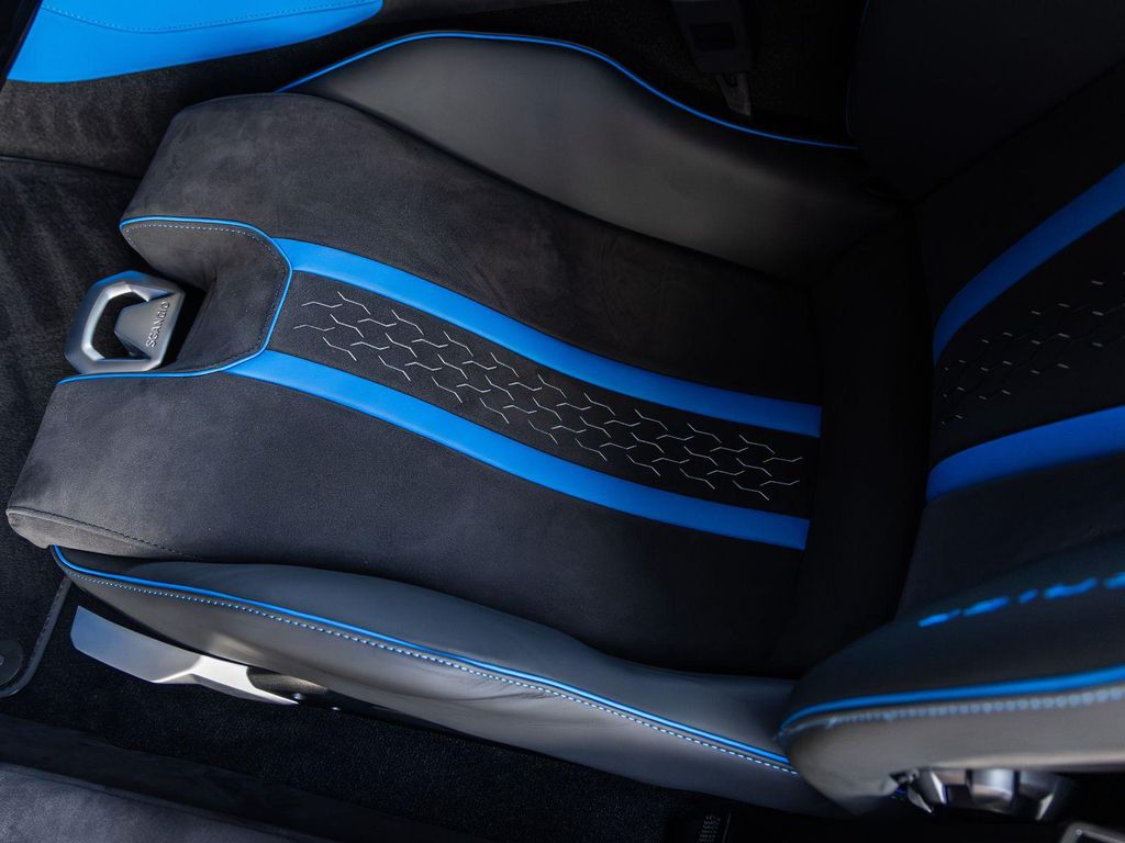 2024 Lamborghini HURACAN TECNICA BASE 照片 30