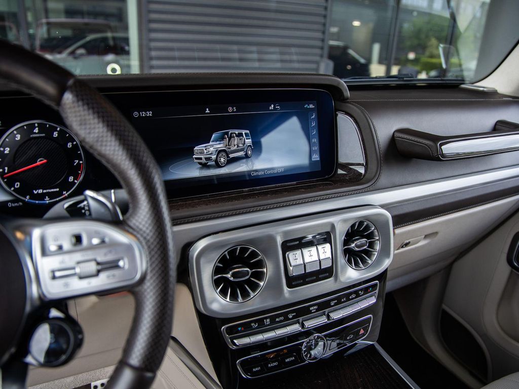 2024 Mercedes-BENZ AMG G 63 4MATIC — миниатюра 28