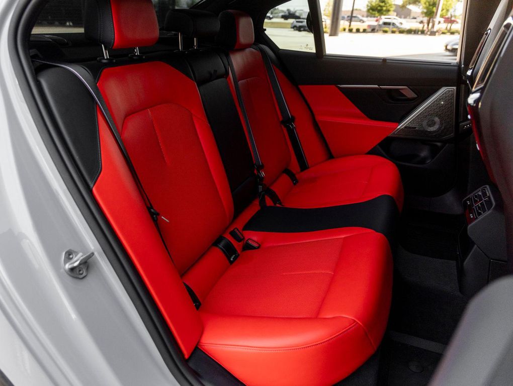 2026 BMW M5 BASE — миниатюра 42