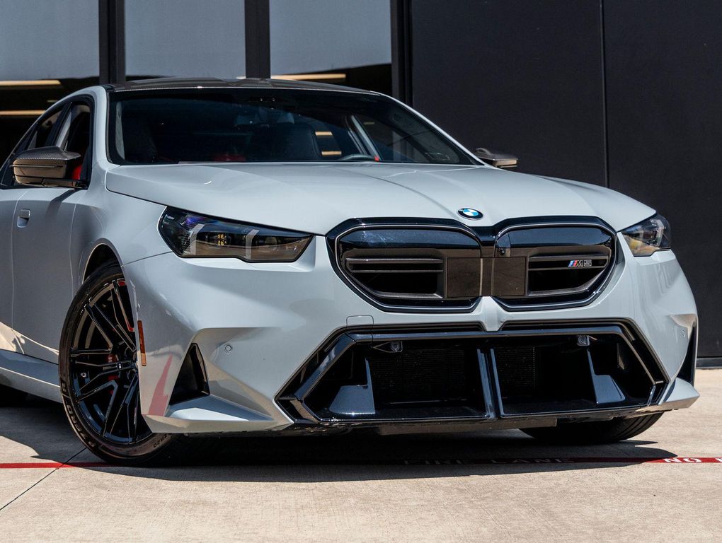 2026 BMW M5 BASE photo 5