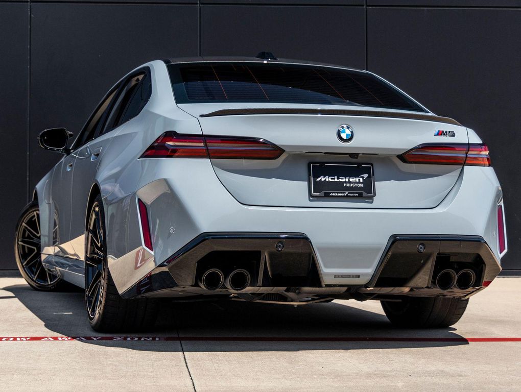 2026 BMW M5 BASE photo 6