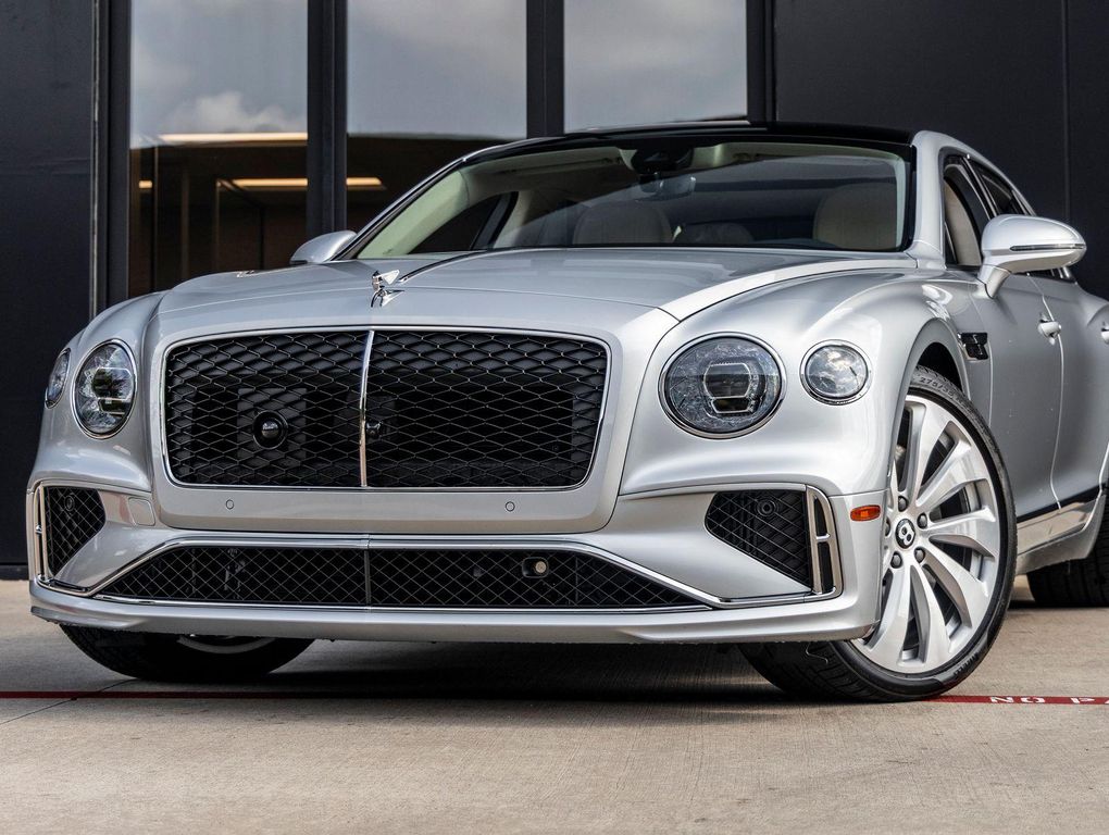 صورة 3 لـ 2026 Bentley FLYING SPUR V8