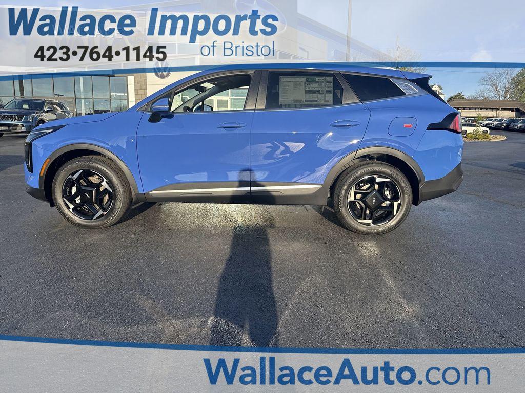 New 2026 Kia Sportage EX