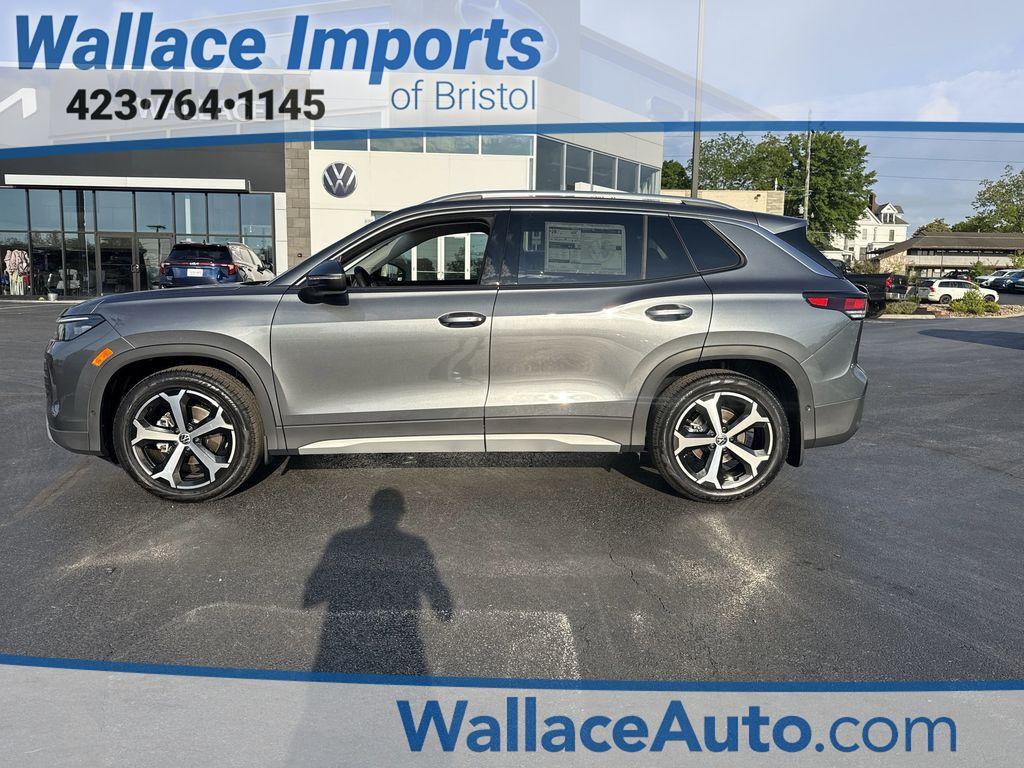 New 2026 Volkswagen Tiguan 2.0T SE