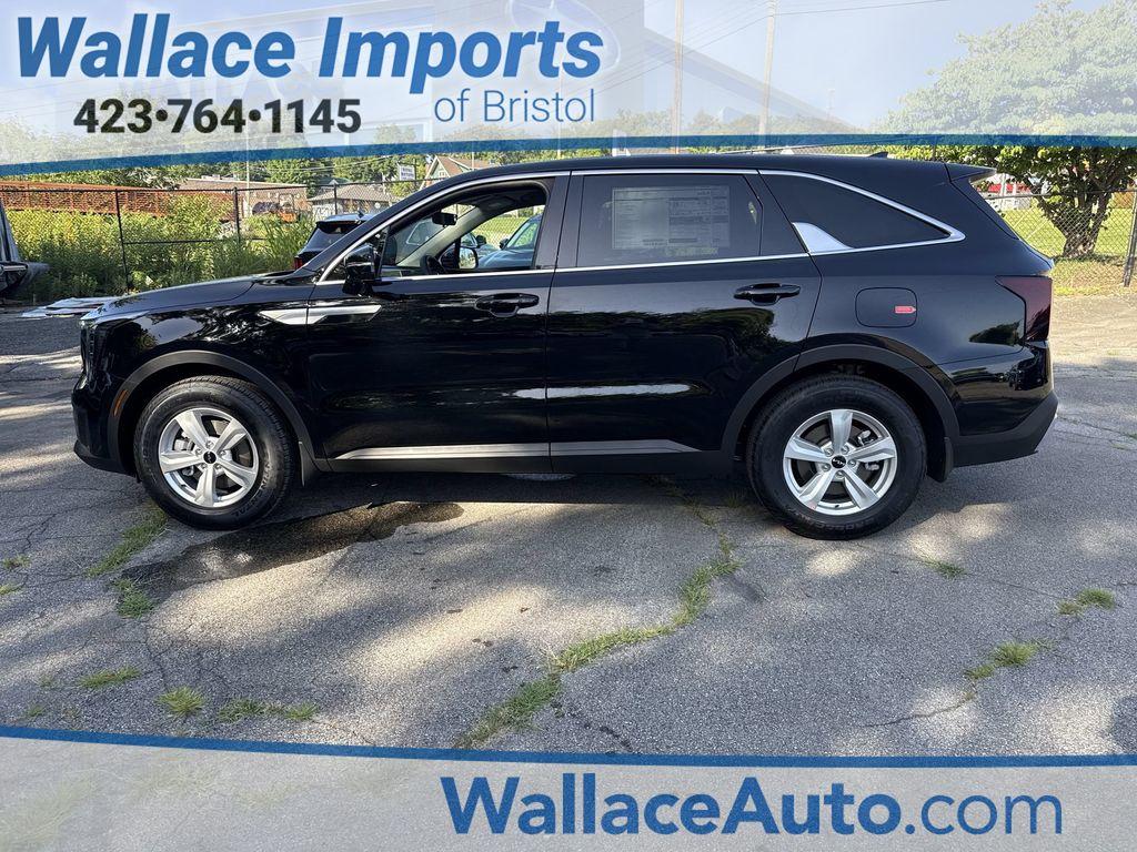 New 2026 Kia Sorento LX