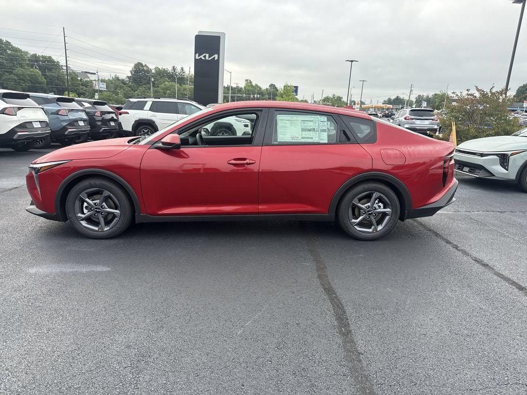 New 2026 Kia K4 LXS