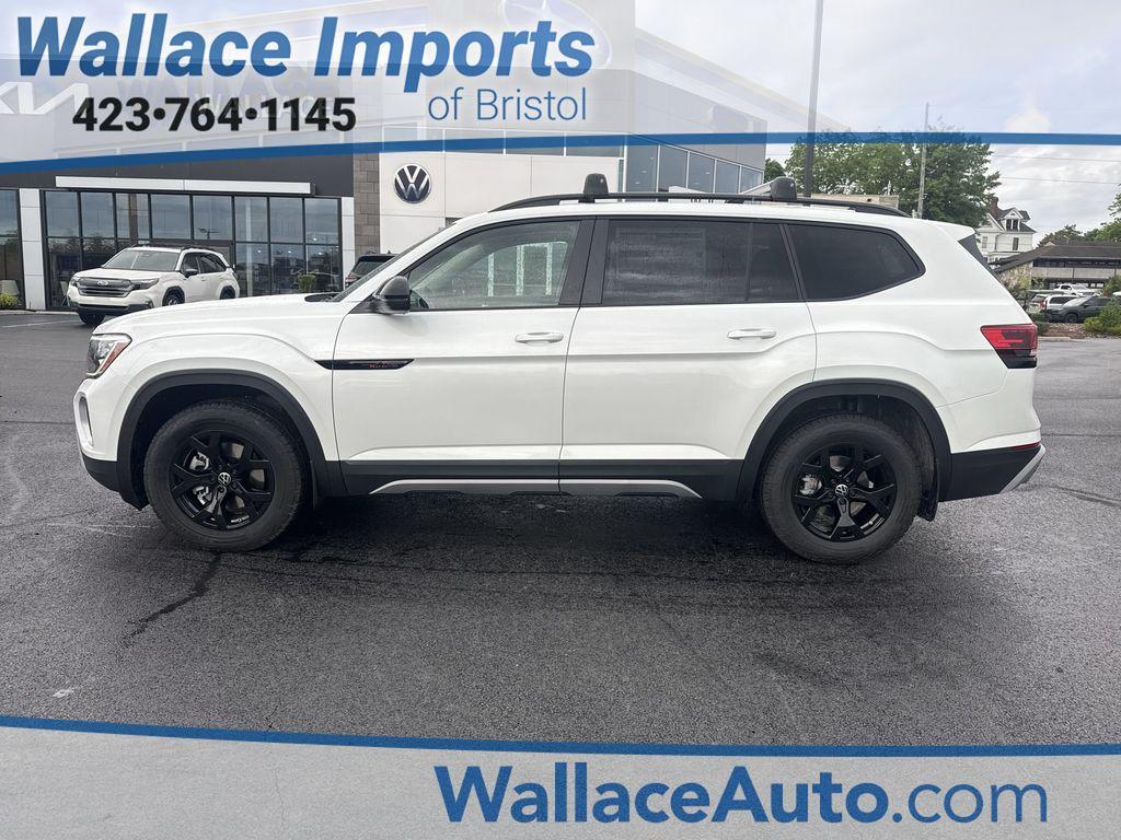 New 2026 Volkswagen Atlas 2.0T Peak Edition