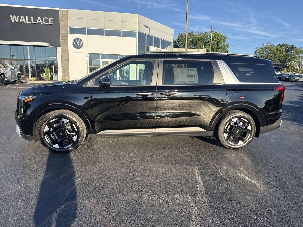 New 2026 Kia Carnival EX