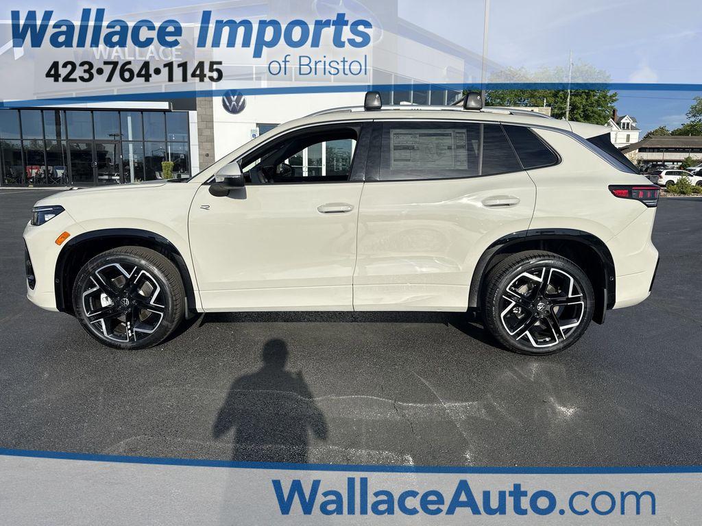 New 2026 Volkswagen Tiguan 2.0T SEL R-Line Turbo