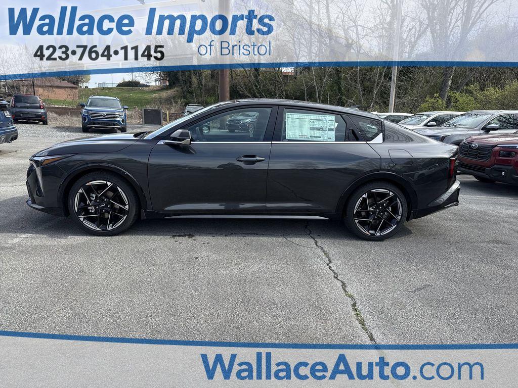 New 2026 Kia K4 GT-LINE