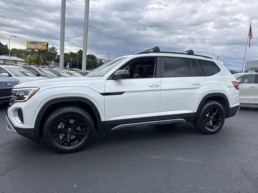New 2026 Volkswagen Atlas 2.0T Peak Edition