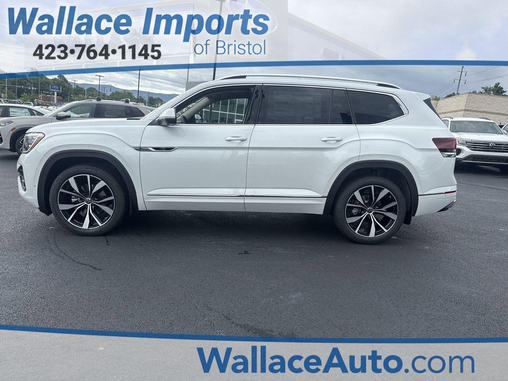 New 2026 Volkswagen Atlas 2.0T SEL Premium R-Line
