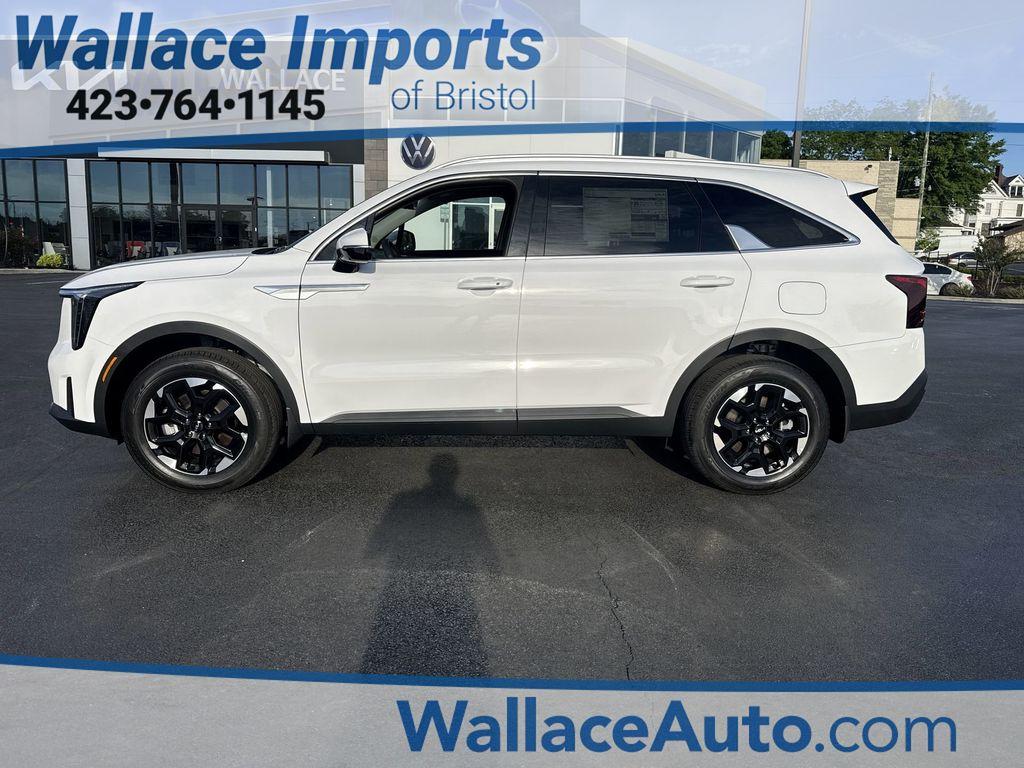 New 2026 Kia Sorento S