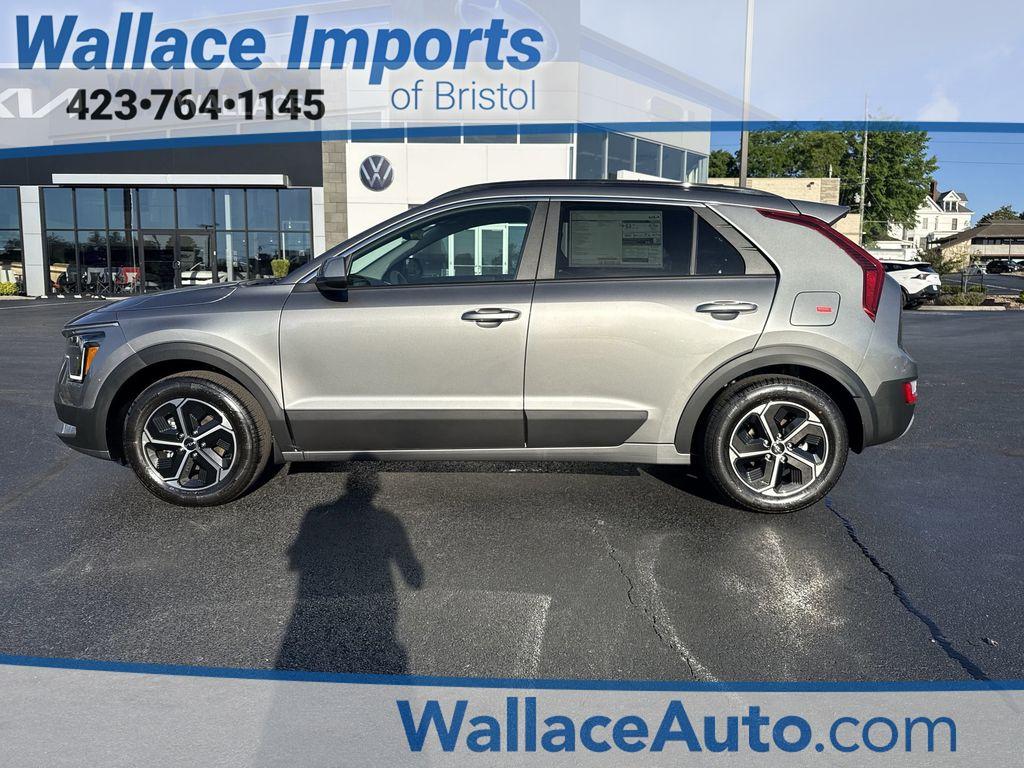 New 2026 Kia Niro LX