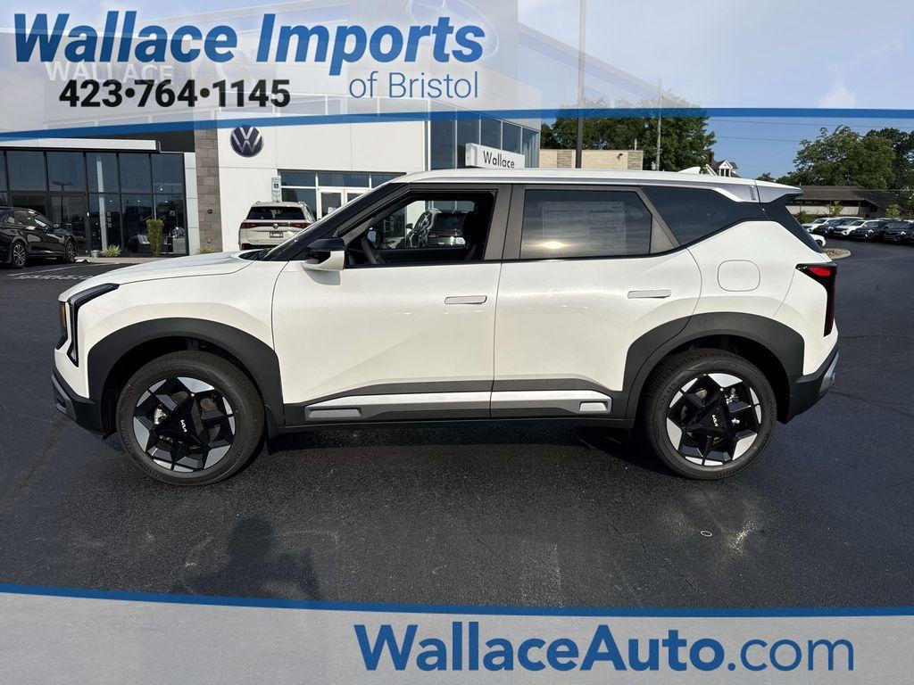 New 2027 Kia Seltos S