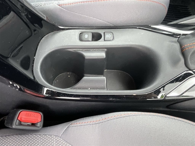 2025 Toyota COROLLA FX 缩略图 28
