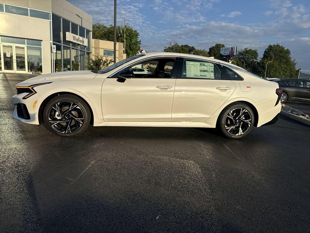 New 2026 Kia K5 GT-Line