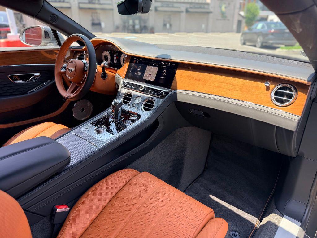2026 Bentley CONTINENTAL GT SPEED — миниатюра 17