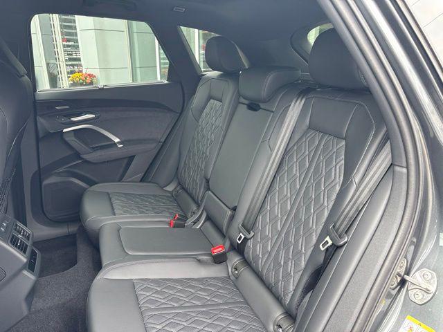 صورة مصغرة 28 لـ 2026 AUDI SQ5 3.0T PREMIUM PLUS