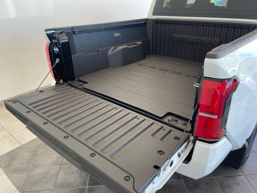 2026 Toyota TACOMA SR5 缩略图 14