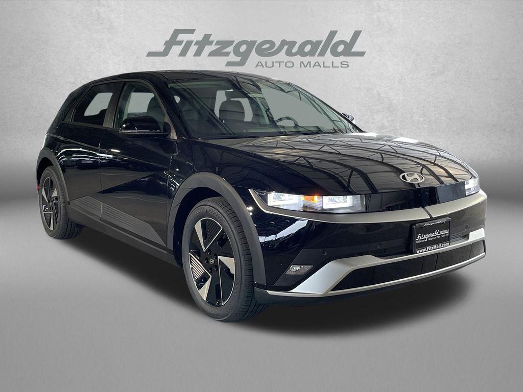 New 2025 Hyundai IONIQ 5 SE