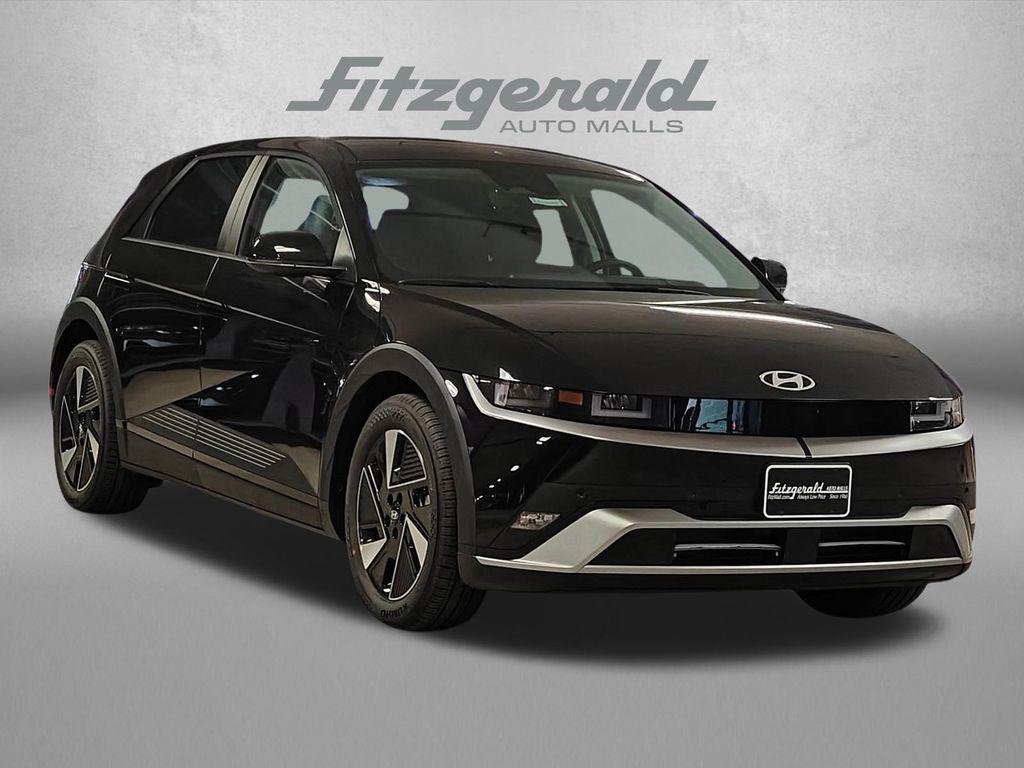 New 2025 Hyundai IONIQ 5 SE