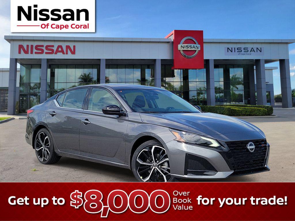 New 2026 Nissan Altima SR FWD