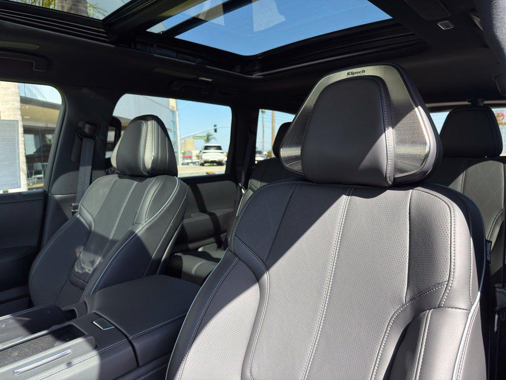 صورة مصغرة 19 لـ 2027 Infiniti QX80 SPORT 4WD