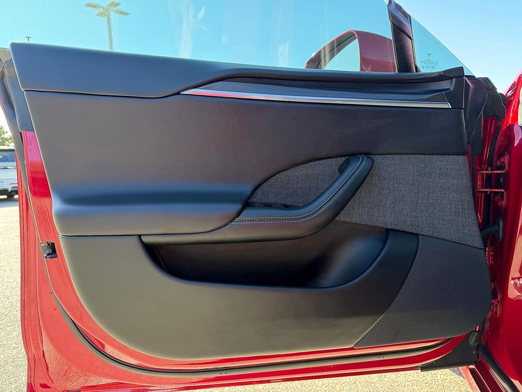 2021 Tesla MODEL S PLAID thumbnail 12