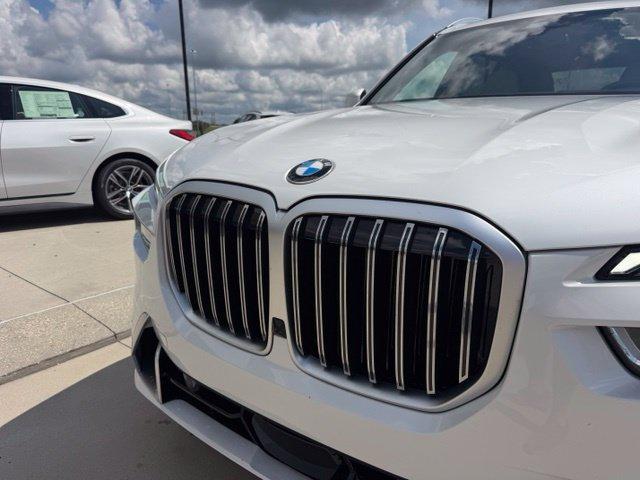 2026 BMW X7 XDRIVE40I — миниатюра 2