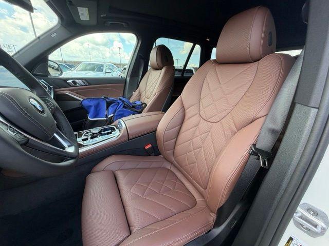 صورة مصغرة 17 لـ 2026 BMW X5 XDRIVE40I
