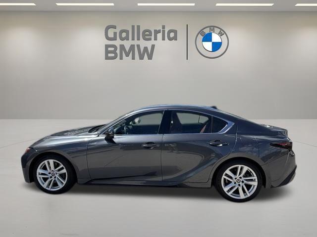 2024 Lexus IS 300 BASE — фото 10