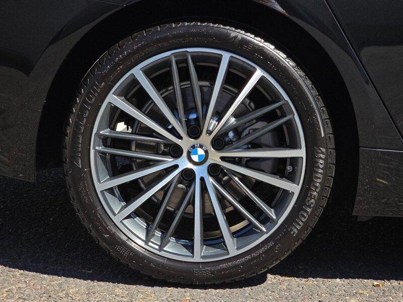 2021 BMW 530E — миниатюра 41
