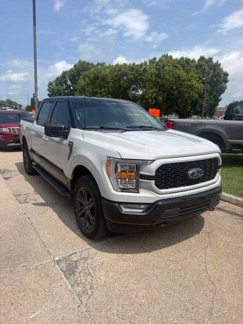 2023 FORD F-150 XLT — фото 1