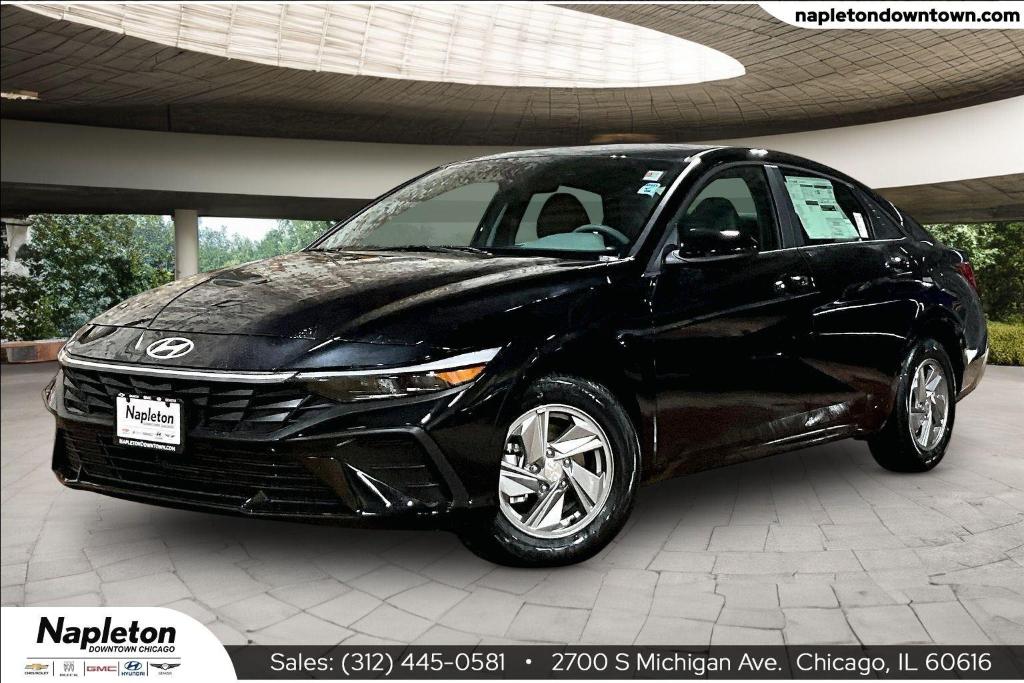 New 2026 Hyundai ELANTRA SE