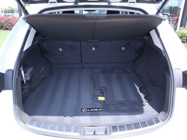 صورة مصغرة 23 لـ 2024 Lexus NX 350 PREMIUM
