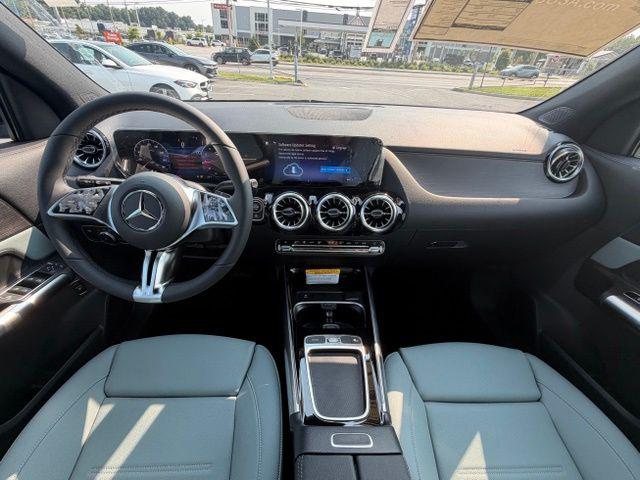 2026 Mercedes-BENZ GLA — фото 8