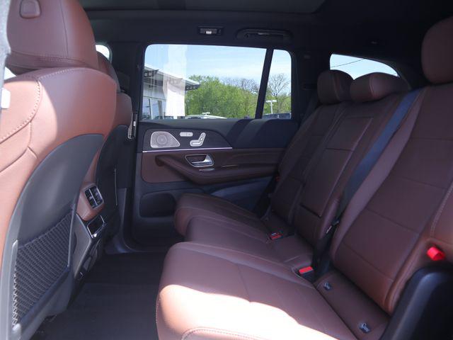 MERCEDES-BENZ GLS - 10